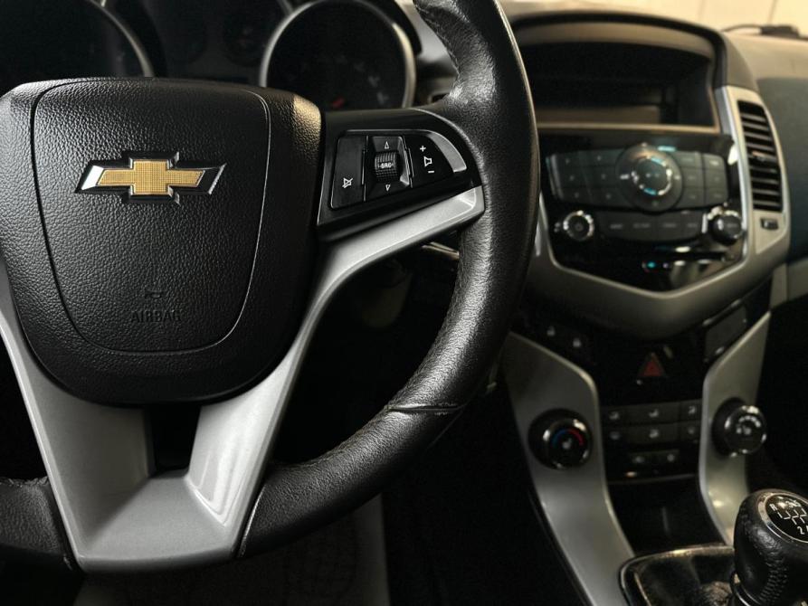 Chevrolet Cruze I Санкт-Петербург  - изображение 15