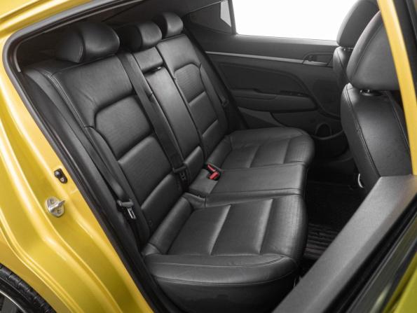 Hyundai Elantra VI (AD) с пробегом 2016 года, цена 1 349 000 рублей, 128365 км, седан, Автокод Объявления