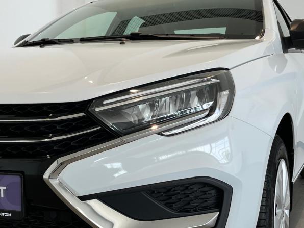 Lada (ВАЗ) Vesta I Рестайлинг (NG) с пробегом 2024 года, цена 1 380 000 рублей, 5317 км, седан, Автокод Объявления