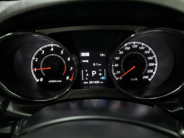 Mitsubishi ASX I Рестайлинг с пробегом 2013 года, цена 996 000 рублей, 240000 км, внедорожник, Автокод Объявления