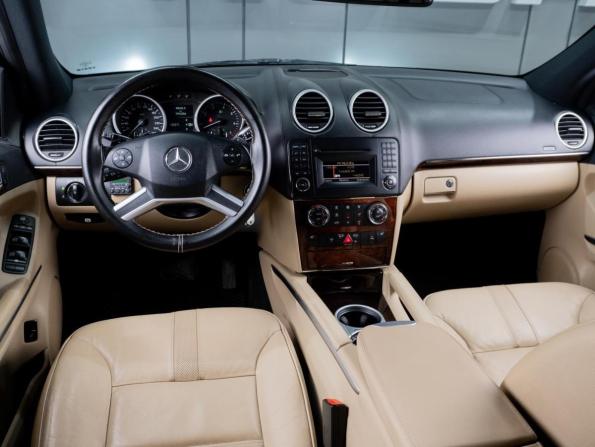 Mercedes-Benz M-Класс II (W164) Рестайлинг с пробегом 2011 года, цена 1 989 000 рублей, 194286 км, внедорожник, Автокод Объявления