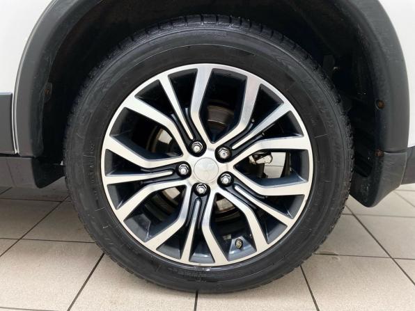 Mitsubishi Outlander III Рестайлинг 2 с пробегом 2015 года, цена 1 650 000 рублей, 176461 км, внедорожник, Автокод Объявления