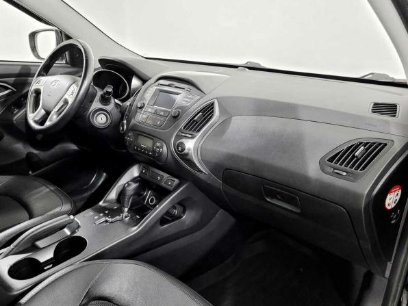 Hyundai ix35 I Рестайлинг с пробегом 2015 года, цена 1 410 000 рублей, 136545 км, внедорожник, Автокод Объявления