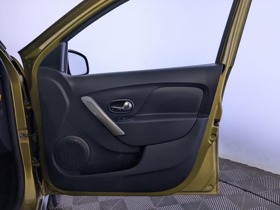 Renault Sandero II Москва  - изображение 24