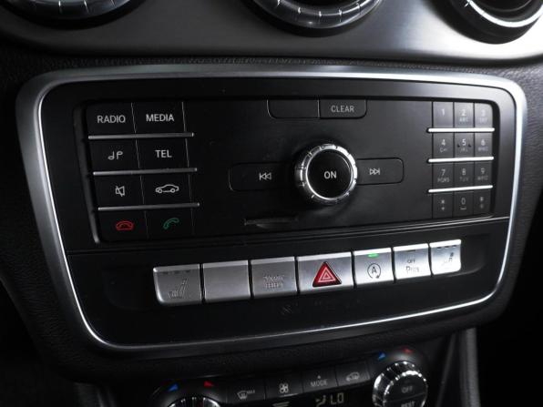 Mercedes-Benz CLA I (C117 X117) Рестайлинг с пробегом 2016 года, цена 1 809 000 рублей, 135713 км, седан, Автокод Объявления