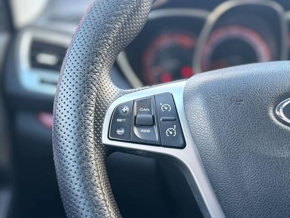Lada (ВАЗ) Vesta I с пробегом 2019 года, цена 1 040 000 рублей, 86562 км, универсал, Автокод Объявления