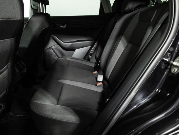 Skoda Karoq I с пробегом 2021 года, цена 2 035 700 рублей, 75000 км, внедорожник, Автокод Объявления