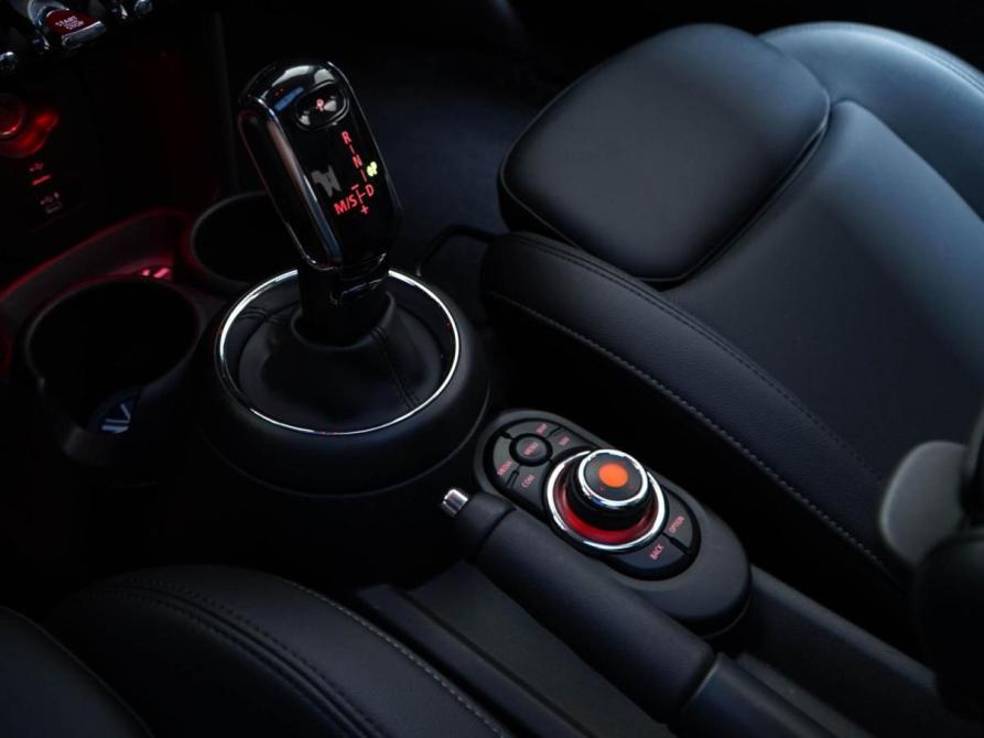 Mini Hatch III (F55/F56) Рестайлинг Москва  - изображение 21