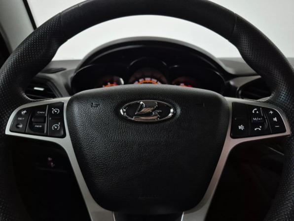 Lada (ВАЗ) Vesta I с пробегом 2021 года, цена 990 000 рублей, 119804 км, седан, Автокод Объявления