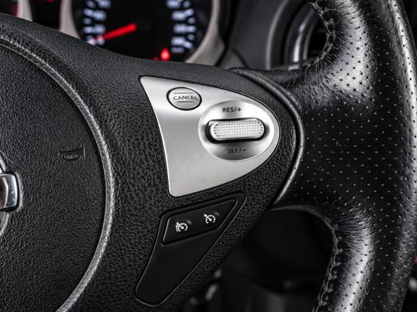Nissan Juke I с пробегом 2011 года, цена 819 000 рублей, 237643 км, внедорожник, Автокод Объявления