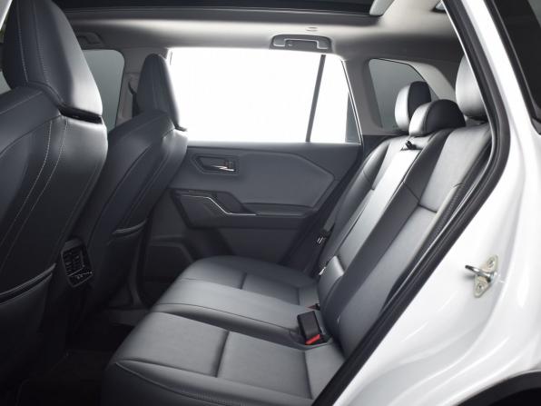 Toyota RAV4 VI (XA60) с пробегом 2026 года, цена 4 049 995 рублей, 1179 км, внедорожник, Автокод Объявления
