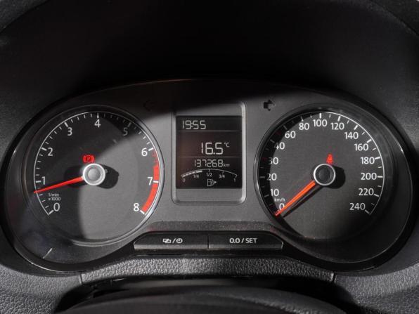 Volkswagen Polo V Рестайлинг с пробегом 2017 года, цена 888 000 рублей, 137268 км, седан, Автокод Объявления