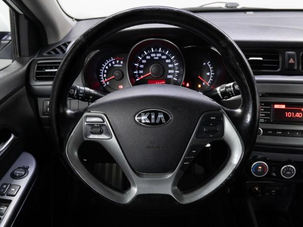 Kia Rio III Рестайлинг с пробегом 2017 года, цена 820 000 рублей, 209935 км, седан, Автокод Объявления