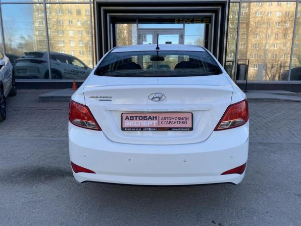 Hyundai Solaris I Рестайлинг с пробегом 2016 года, цена 900 000 рублей, 142665 км, седан, Автокод Объявления
