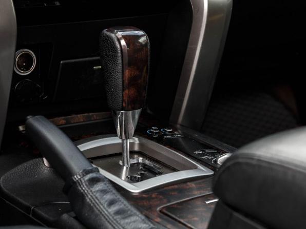 Toyota Land Cruiser 200 Series Рестайлинг 1 с пробегом 2014 года, цена 3 850 000 рублей, 179652 км, внедорожник, Автокод Объявления