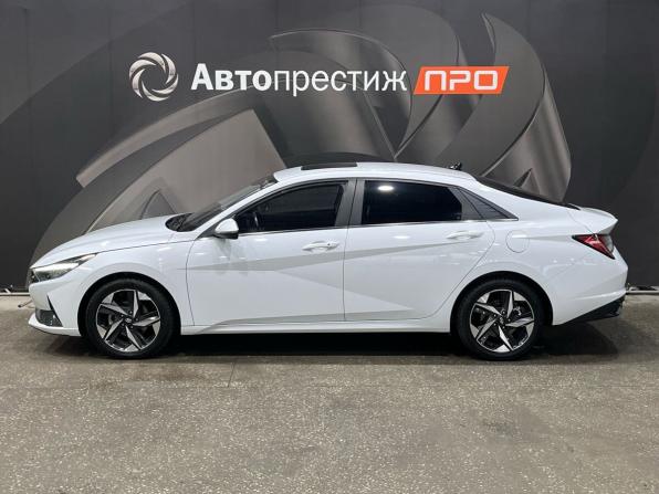 Hyundai Elantra VII (CN7) с пробегом 2021 года, цена 1 870 000 рублей, 58553 км, седан, Автокод Объявления