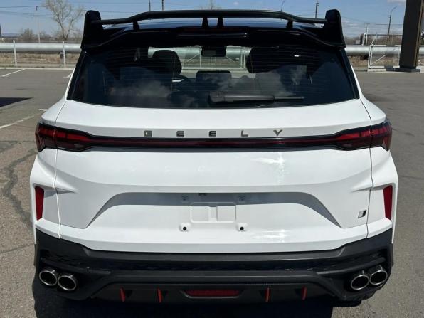 Geely Coolray I Рестайлинг с пробегом 2023 года, цена 2 100 000 рублей, 28238 км, внедорожник, Автокод Объявления