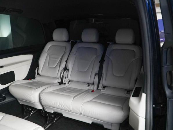 Mercedes-Benz V-Класс III (W447) Рестайлинг с пробегом 2019 года, цена 4 649 077 рублей, 114722 км, минивэн, Автокод Объявления