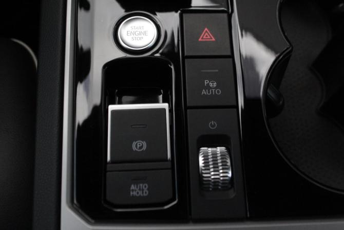 Volkswagen Touareg III с пробегом 2020 года, цена 7 010 000 рублей, 78691 км, внедорожник, Автокод Объявления