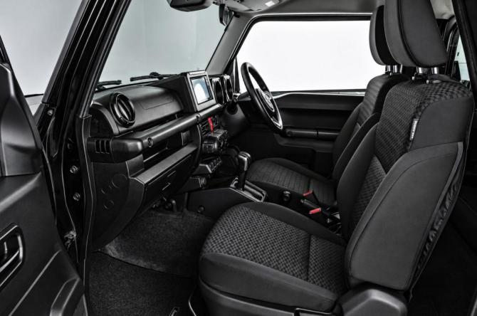 Suzuki Jimny IV с пробегом 2020 года, цена 1 679 000 рублей, 83000 км, внедорожник, Автокод Объявления