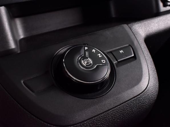 Peugeot Traveller I с пробегом 2021 года, цена 37 250 000 рублей, 70102 км, минивэн, Автокод Объявления