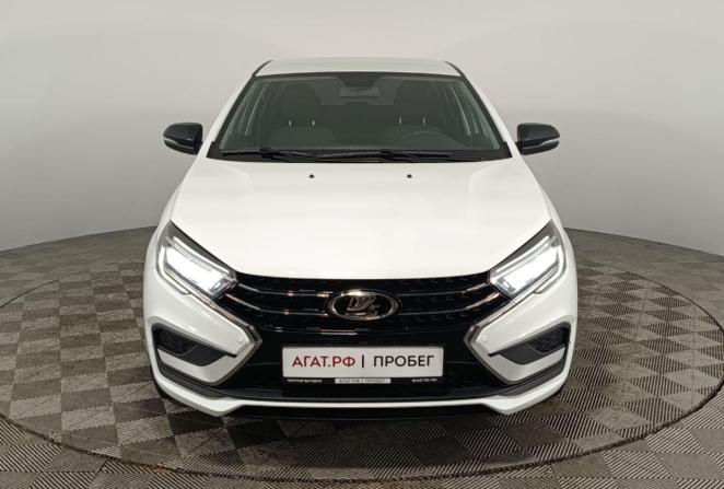 Lada (ВАЗ) Vesta I Рестайлинг (NG) с пробегом 2025 года, цена 1 420 000 рублей, 21081 км, седан, Автокод Объявления