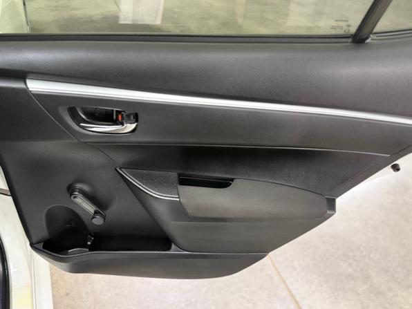 Toyota Corolla XI (E160 E170 E180) с пробегом 2014 года, цена 1 300 000 рублей, 142611 км, седан, Автокод Объявления