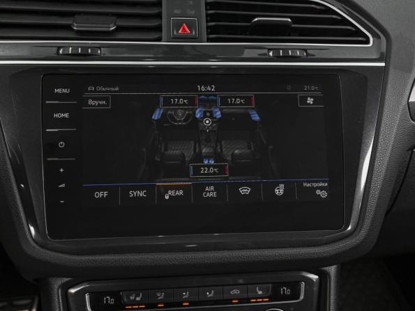 Volkswagen Tiguan II с пробегом 2017 года, цена 1 948 000 рублей, 195139 км, внедорожник, Автокод Объявления