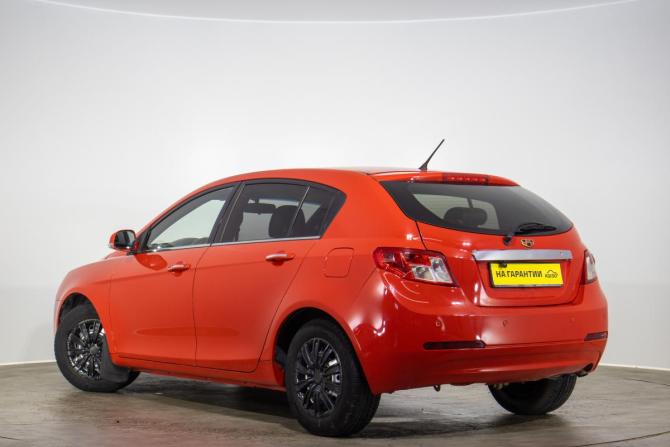 Geely Emgrand EC7 с пробегом 2013 года, цена 469 000 рублей, 137000 км, хэтчбек, Автокод Объявления