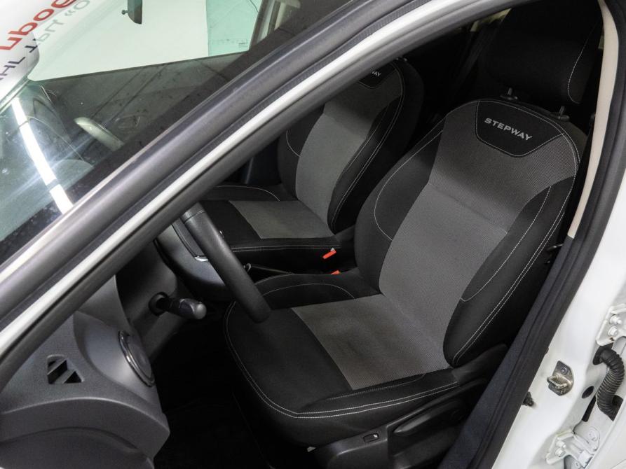 Renault Logan II Рестайлинг Тюмень  - изображение 14