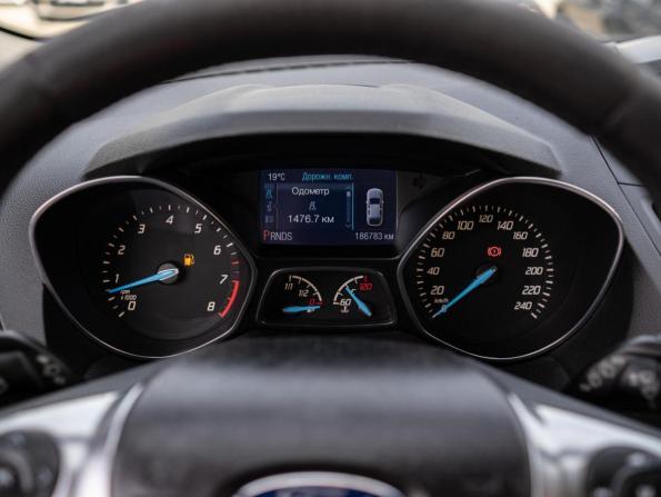 Ford Kuga II с пробегом 2013 года, цена 1 299 000 рублей, 186783 км, внедорожник, Автокод Объявления