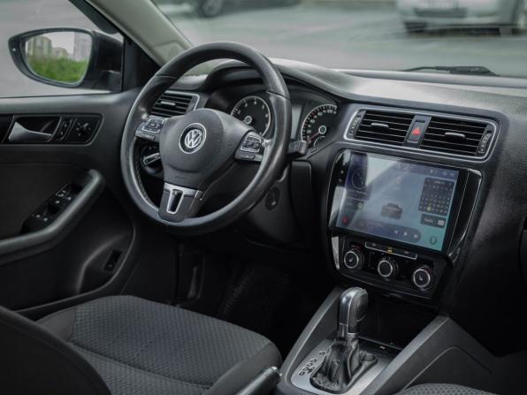 Volkswagen Jetta VI с пробегом 2012 года, цена 780 000 рублей, 250000 км, седан, Автокод Объявления