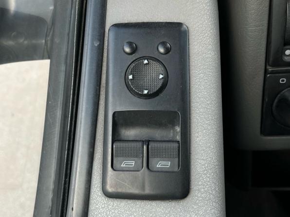 Volkswagen Multivan T4 с пробегом 2002 года, цена 1 290 000 рублей, 639904 км, минивэн, Автокод Объявления