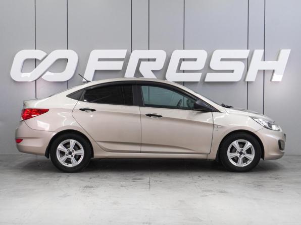 Hyundai Solaris I с пробегом 2011 года, цена 899 000 рублей, 83420 км, седан, Автокод Объявления