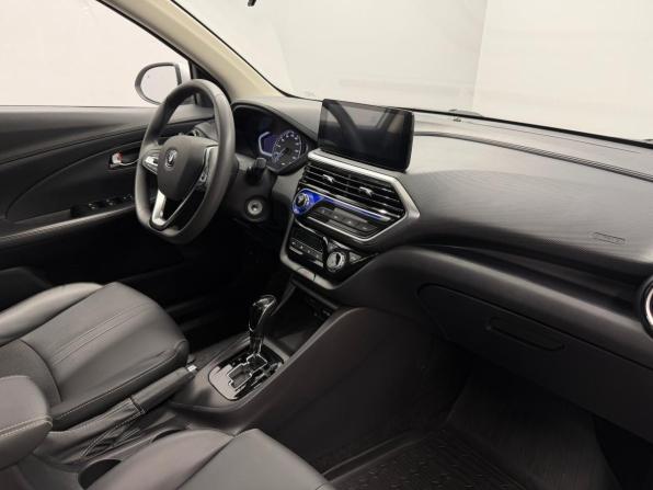 Changan Alsvin с пробегом 2023 года, цена 1 132 000 рублей, 36026 км, седан, Автокод Объявления