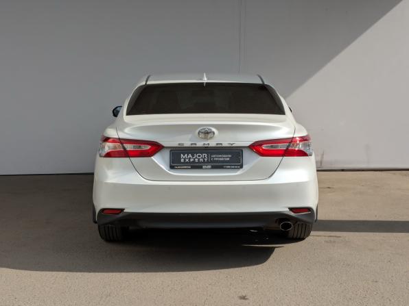 Toyota Camry VIII (XV70) Рестайлинг с пробегом 2021 года, цена 3 330 000 рублей, 88016 км, седан, Автокод Объявления