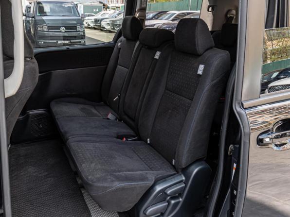 Toyota Voxy III (R80) с пробегом 2017 года, цена 1 750 000 рублей, 158887 км, минивэн, Автокод Объявления