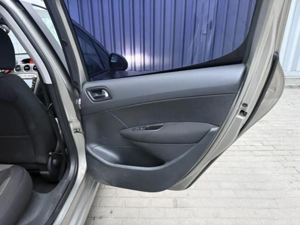 Peugeot 308 I с пробегом 2010 года, цена 435 000 рублей, 268530 км, хэтчбек, Автокод Объявления