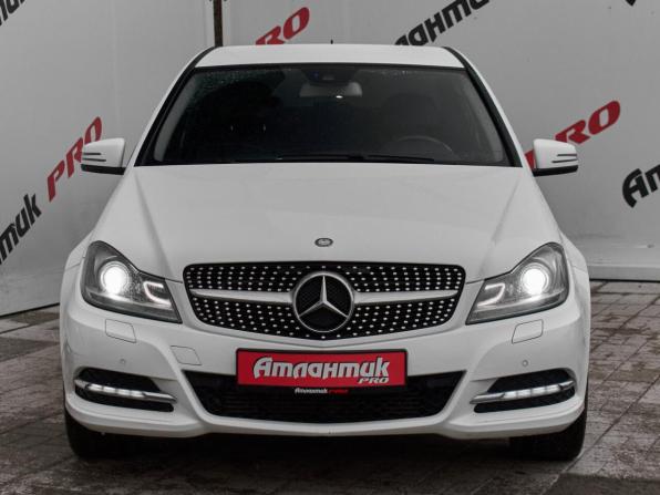 Mercedes-Benz C-Класс III (W204) Рестайлинг с пробегом 2013 года, цена 1 380 000 рублей, 205704 км, седан, Автокод Объявления