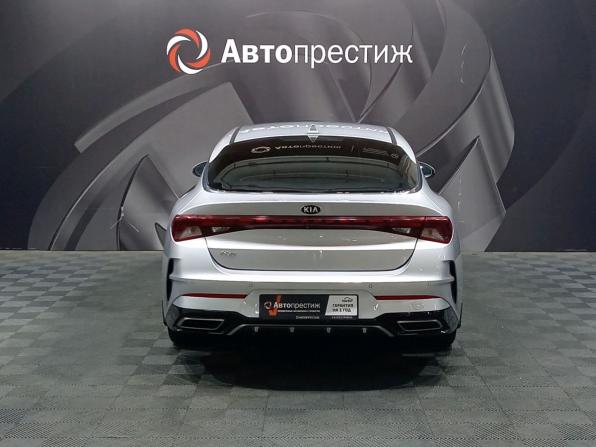 Kia K5 III с пробегом 2021 года, цена 2 080 000 рублей, 128400 км, седан, Автокод Объявления