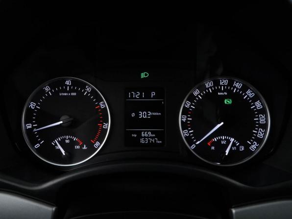 Skoda Octavia II (A5) Рестайлинг с пробегом 2012 года, цена 899 999 рублей, 163747 км, лифтбек, Автокод Объявления
