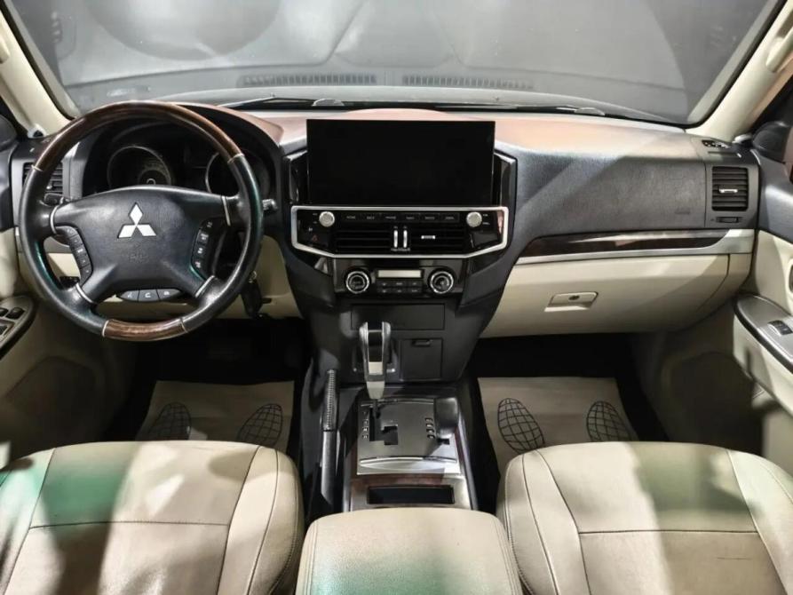 Mitsubishi Pajero IV Рестайлинг 2 Уфа  - изображение 8
