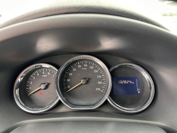 Renault Logan II с пробегом 2015 года, цена 654 500 рублей, 132222 км, седан, Автокод Объявления