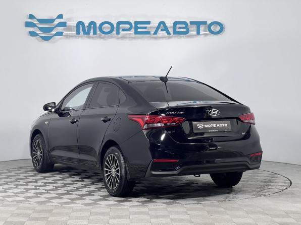 Hyundai Solaris II с пробегом 2018 года, цена 1 490 000 рублей, 126239 км, седан, Автокод Объявления