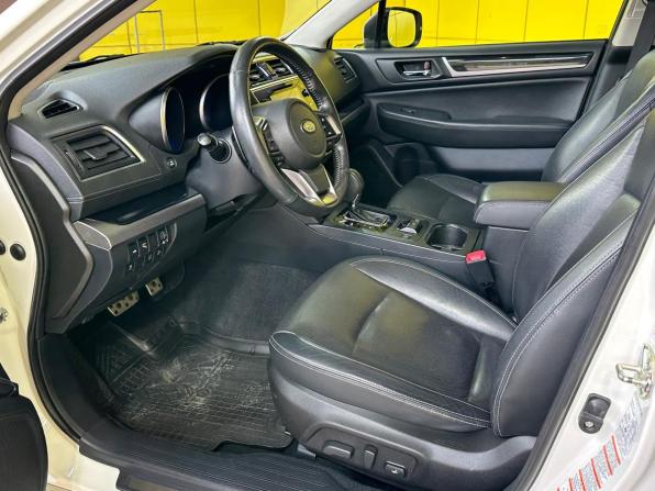 Subaru Legacy VI Рестайлинг с пробегом 2019 года, цена 2 399 000 рублей, 114542 км, седан, Автокод Объявления