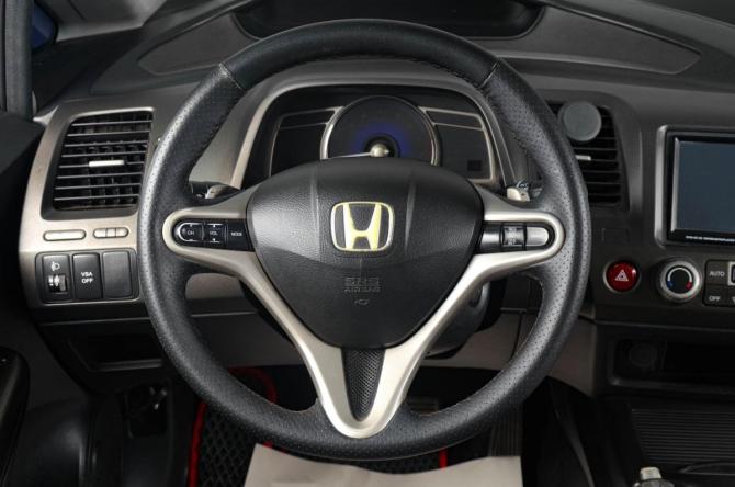 Honda Civic VIII с пробегом 2007 года, цена 729 000 рублей, 241300 км, купе, Автокод Объявления