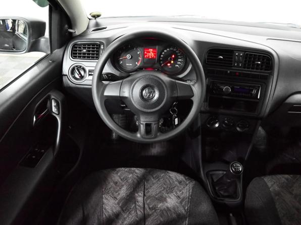 Volkswagen Polo V с пробегом 2013 года, цена 650 000 рублей, 214518 км, седан, Автокод Объявления