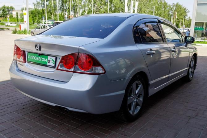 Honda Civic VIII с пробегом 2006 года, цена 557 000 рублей, 181000 км, седан, Автокод Объявления