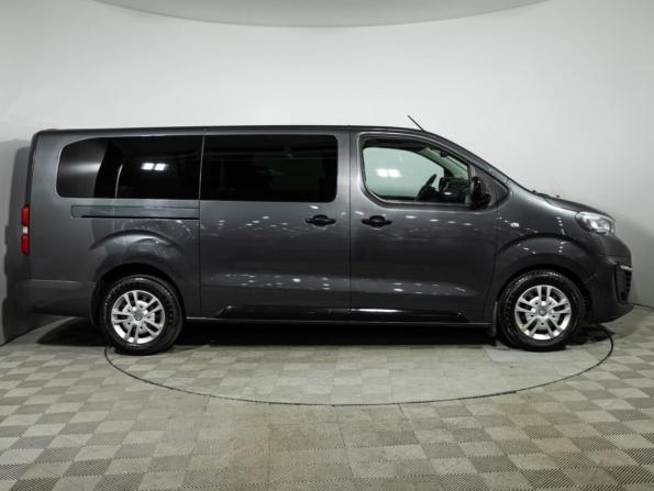 Peugeot Traveller I с пробегом 2021 года, цена 3 299 700 рублей, 42889 км, минивэн, Автокод Объявления