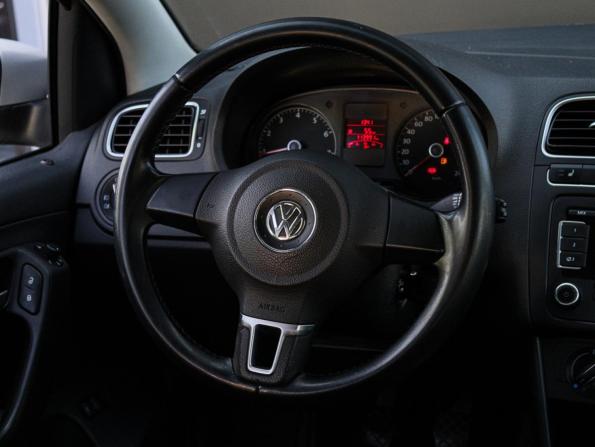 Volkswagen Polo V с пробегом 2012 года, цена 880 000 рублей, 113874 км, седан, Автокод Объявления